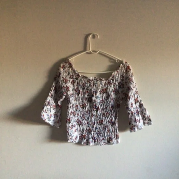 Pretty Rampage blouse - Picture 2 of 4